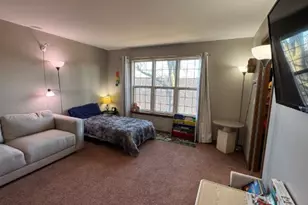 5S455 Scots Dr, Naperville, IL 60563 - Photo 9