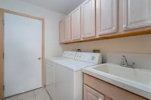 1078 Amber Dr, Lemont, IL 60439 - Photo 15