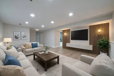 214 W Hintz Road, Arlington Heights, IL 60004 - Photo 13