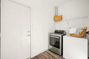 318 S Prospect Ave, Bartlett, IL 60103 - Photo 15