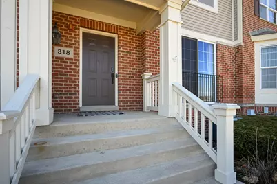 318 S Prospect Avenue, Bartlett, IL 60103 - Photo 3