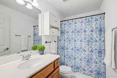 318 S Prospect Avenue, Bartlett, IL 60103 - Photo 23