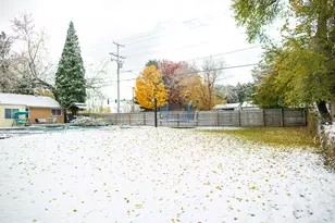 6016 Charles St, Rockford, IL 61108 - Photo 7