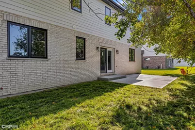 7214 S 78th Avenue, Bridgeview, IL 60455 - Photo 31