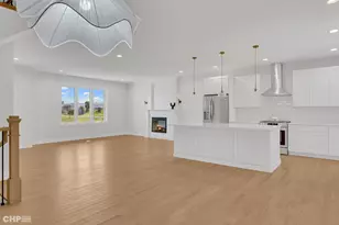 7214 S 78th Ave, Bridgeview, IL 60455 - Photo 9