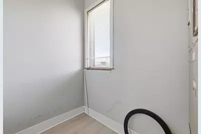 382 Oak Trails Road #301, Des Plaines, IL 60016 - Photo 21