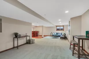 7437 Bittersweet Dr, Gurnee, IL 60031 - Photo 41