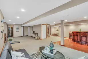 7437 Bittersweet Dr, Gurnee, IL 60031 - Photo 43