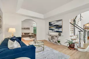 767 Aster Dr, Gurnee, IL 60031 - Photo 11