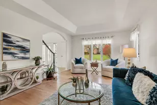 767 Aster Dr, Gurnee, IL 60031 - Photo 9