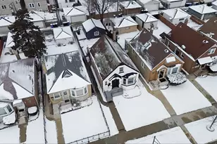 4840 W Waveland Ave, Chicago, IL 60641 - Photo 37