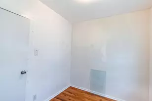 5228 S Justine St, Chicago, IL 60609 - Photo 7