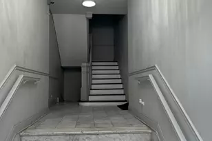 5837 S Calumet Ave, Chicago, IL 60637 - Photo 3