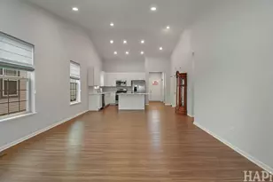 1058 Honey Locust Dr, Crystal Lake, IL 60012 - Photo 11