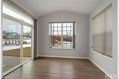 1058 Honey Locust Drive, Crystal Lake, IL 60012 - Photo 25