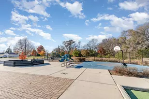 355 Crestwood Ct, Algonquin, IL 60102 - Photo 33