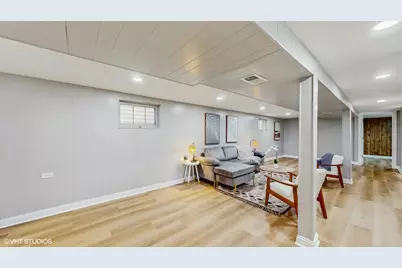 2701 S Hillock Avenue, Chicago, IL 60608 - Photo 19