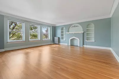 6549 N Mozart Street #3, Chicago, IL 60645 - Photo 3