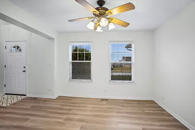 769 Chesterfield Lane, North Aurora, IL 60542 - Photo 7