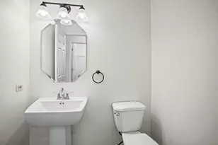 769 Chesterfield Ln, North Aurora, IL 60542 - Photo 9