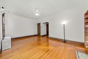 5342 S Greenwood Ave, Chicago, IL 60615 - Photo 7