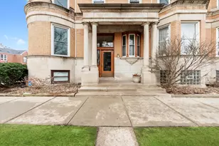 5342 S Greenwood Ave, Chicago, IL 60615 - Photo 3