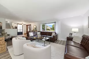 320 Pochet Ln, Schaumburg, IL 60193 - Photo 3