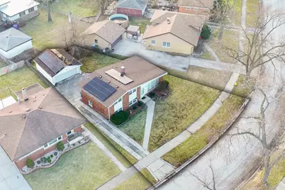 350 Carey Court, Chicago Heights, IL 60411 - Photo 17