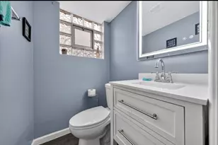 350 Carey Ct, Chicago Heights, IL 60411 - Photo 7