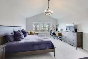 3223 N Heritage Ln, Arlington Heights, IL 60004 - Photo 17