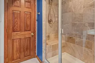 390 S Garden Ave, Roselle, IL 60172 - Photo 27