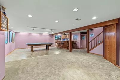 390 S Garden Avenue, Roselle, IL 60172 - Photo 23