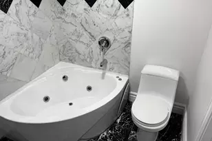 4852 S Prairie Ave, Chicago, IL 60615 - Photo 13