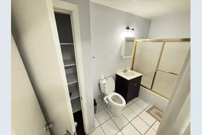 600 Mesa Drive #104, Hoffman Estates, IL 60169 - Photo 11