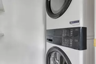 1347 Perry St, Des Plaines, IL 60016 - Photo 11