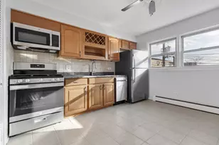 1347 Perry St, Des Plaines, IL 60016 - Photo 5