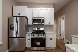 6511 S Justine St, Chicago, IL 60636 - Photo 5