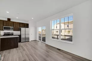 203 Settlers Pl, West Dundee, IL 60118 - Photo 11