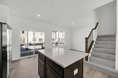 203 Settlers Place #203, West Dundee, IL 60118 - Photo 7