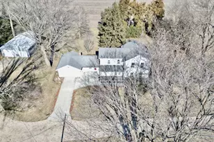 2932 Il Route 17, Galva, IL 61434 - Photo 11