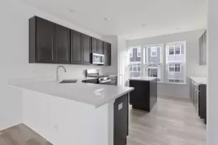 541 Wolverine Dr, Aurora, IL 60502 - Photo 7