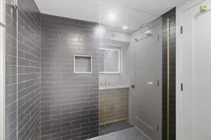 4636 N Hamilton Ave, Chicago, IL 60625 - Photo 15