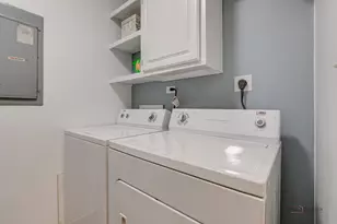 737 Garfield Ave, Libertyville, IL 60048 - Photo 21