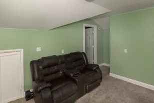 2330 38th St, Rock Island, IL 61201 - Photo 25