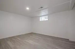 499 Longcommon Rd, Riverside, IL 60546 - Photo 23