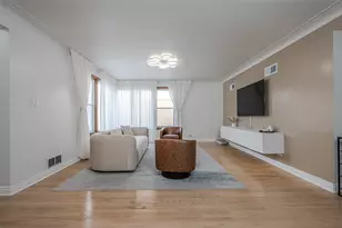 499 Longcommon Rd, Riverside, IL 60546 - Photo 5