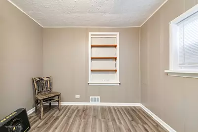 3916 W Grand Avenue, Chicago, IL 60651 - Photo 11