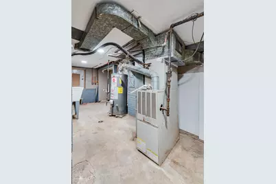 3916 W Grand Avenue, Chicago, IL 60651 - Photo 19