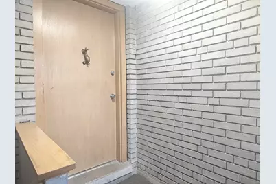 863 N Northwest Highway #2, Park Ridge, IL 60068 - Photo 7