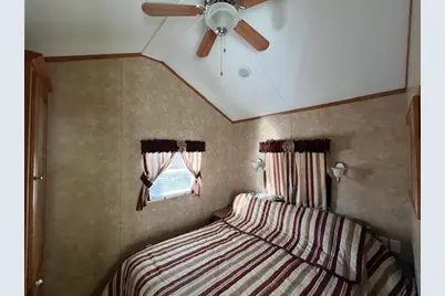 2795 E 28th Lot 556 Road, Seneca, IL 61360 - Photo 13